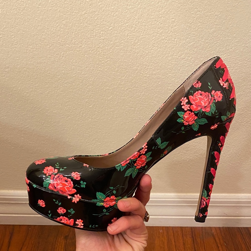 Betsey Johnson Floral Platform Heels Lace-Up Stiletto Size 7.5 Rockabilly Pin-Up - Picture 9 of 14